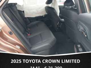 Toyota Crown foto 5