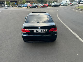 BMW 7 Series foto 7