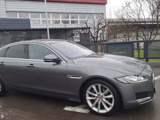 Jaguar XF foto 9