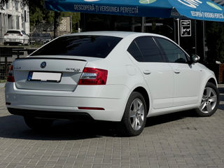 Skoda Octavia foto 3