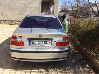 BMW 3 Series foto 1