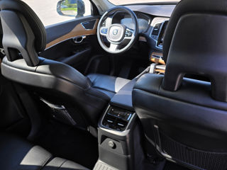 Volvo XC90 foto 7