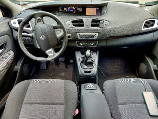 Renault Scenic foto 10