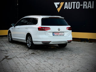 Volkswagen Passat foto 9