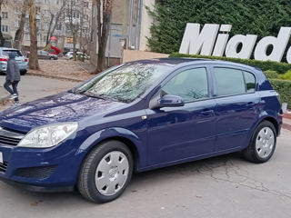 Opel Astra foto 2