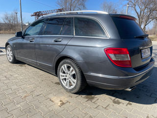 Mercedes C-Class фото 4