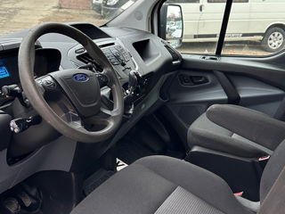 Ford Transit Courier foto 8