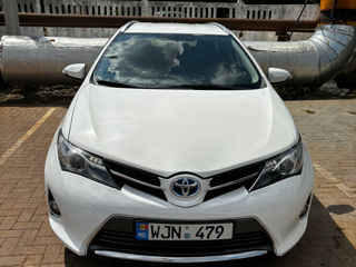 Toyota Auris foto 1