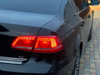 Volkswagen Passat foto 4