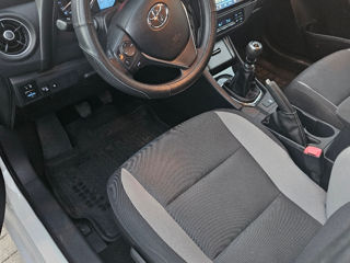 Toyota Auris foto 7