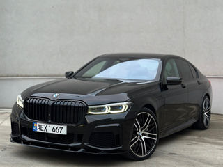 BMW 7 Series foto 1