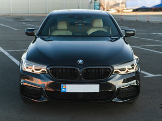 BMW 5 Series foto 3