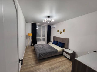 Apartament cu 2 camere, 73 m², Centru, Chișinău foto 3