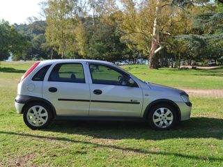 Opel Combo  Meriva  Corsa D foto 2