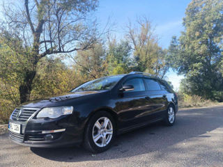 Volkswagen Passat foto 1