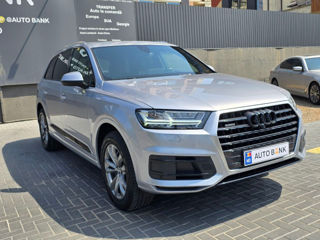 Audi Q7 foto 2