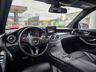 Mercedes GLC foto 5