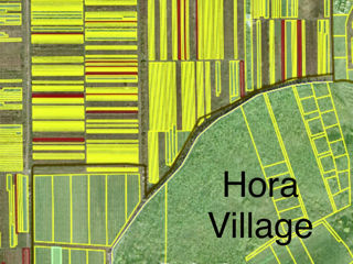 13ari/Durlesti / Hora Village