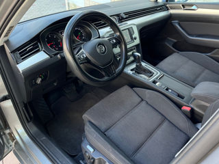 Volkswagen Passat foto 7