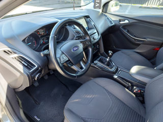 Ford Focus foto 5