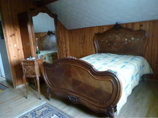 Продается спальный гарнитур конца 19 века в идеальном состоянии.