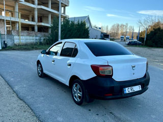 Dacia Logan foto 3