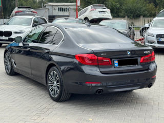 BMW 5 Series foto 3