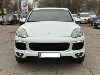 Porsche Cayenne foto 2