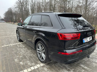 Audi Q7 foto 6