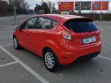 Ford Fiesta foto 5