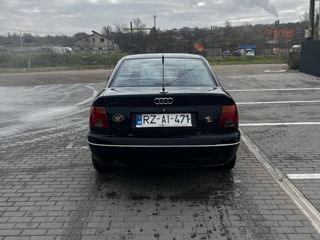 Audi A4 foto 3