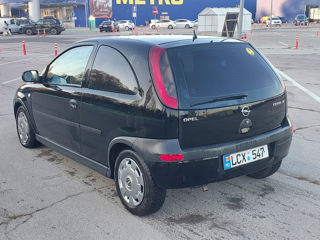 Opel Corsa foto 3