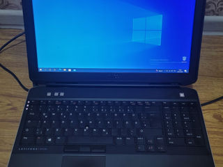 Dell Latitude E5530 foto 2