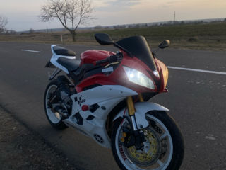 Yamaha YZF-r6 foto 5