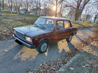 Lada / ВАЗ 2107 foto 2