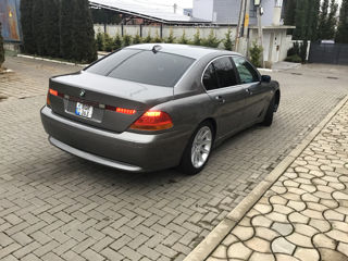 BMW 7 Series foto 3