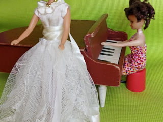 Рояль для кукольного домика Барби.