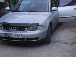 Audi A4 foto 4