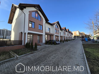 Townhouse cu 3 niveluri, or. Durlești foto 15