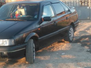 Volkswagen Passat foto 2