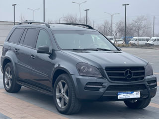 Mercedes GL-Class