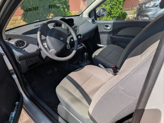 Renault Twingo фото 3