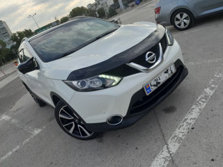 Nissan Qashqai foto 5