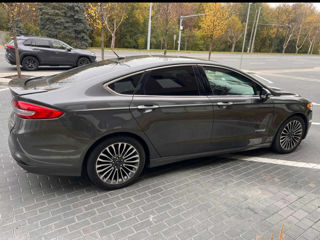 Ford Fusion foto 3