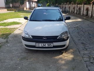 Opel Corsa foto 1