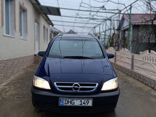 Opel Zafira foto 5