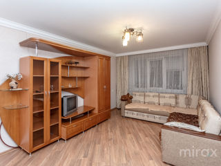 Apartament cu 3 camere, 94 m², Poșta Veche, Chișinău foto 5