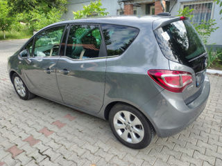Chirie Auto la preț accesibil petru fiecare foto 9