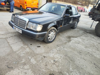 Mercedes w124 2.5 turbo disel foto 5