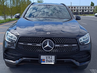 Mercedes GLC foto 8